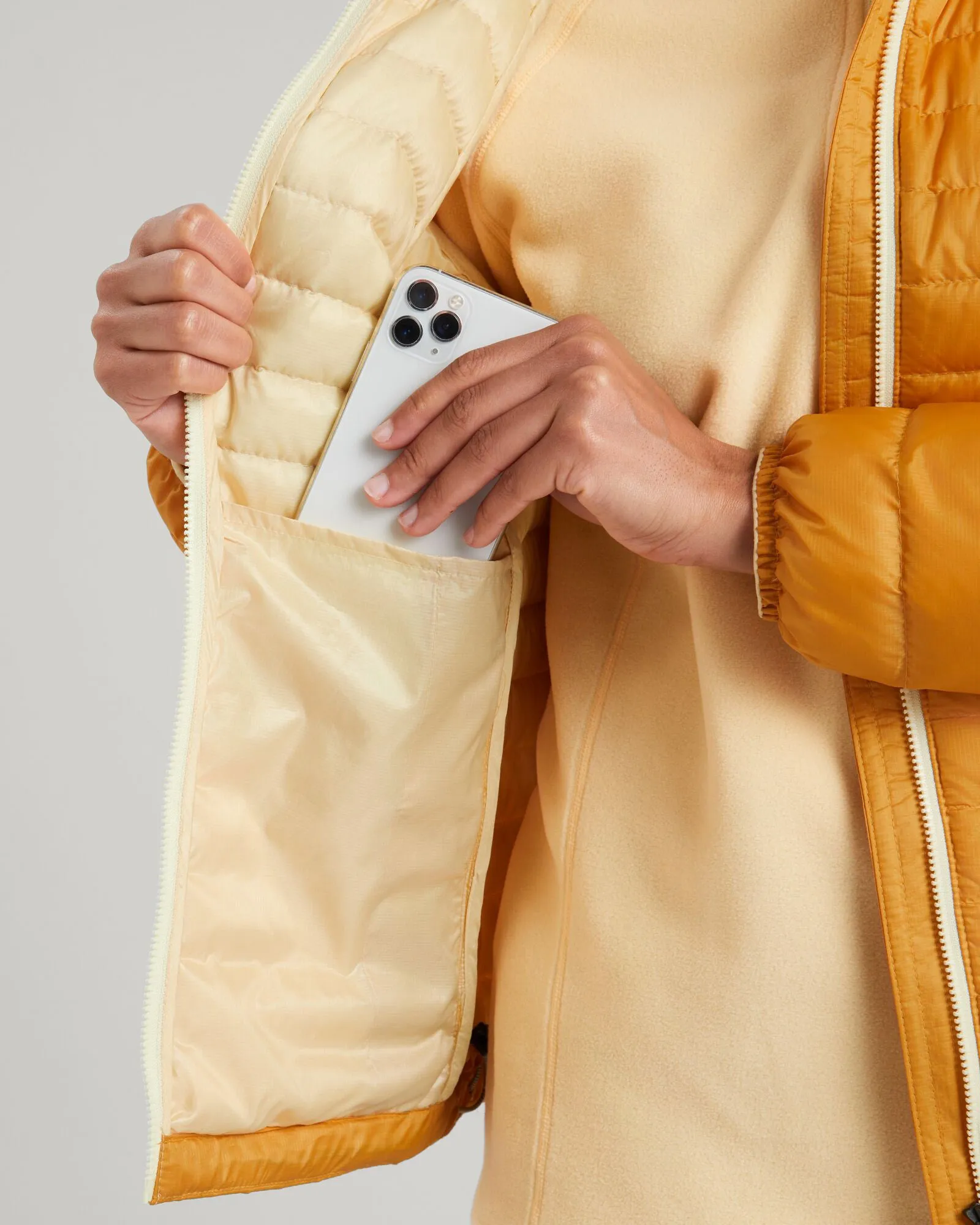 Women's Heli R Hooded Down Jacket - Mustard Yellow