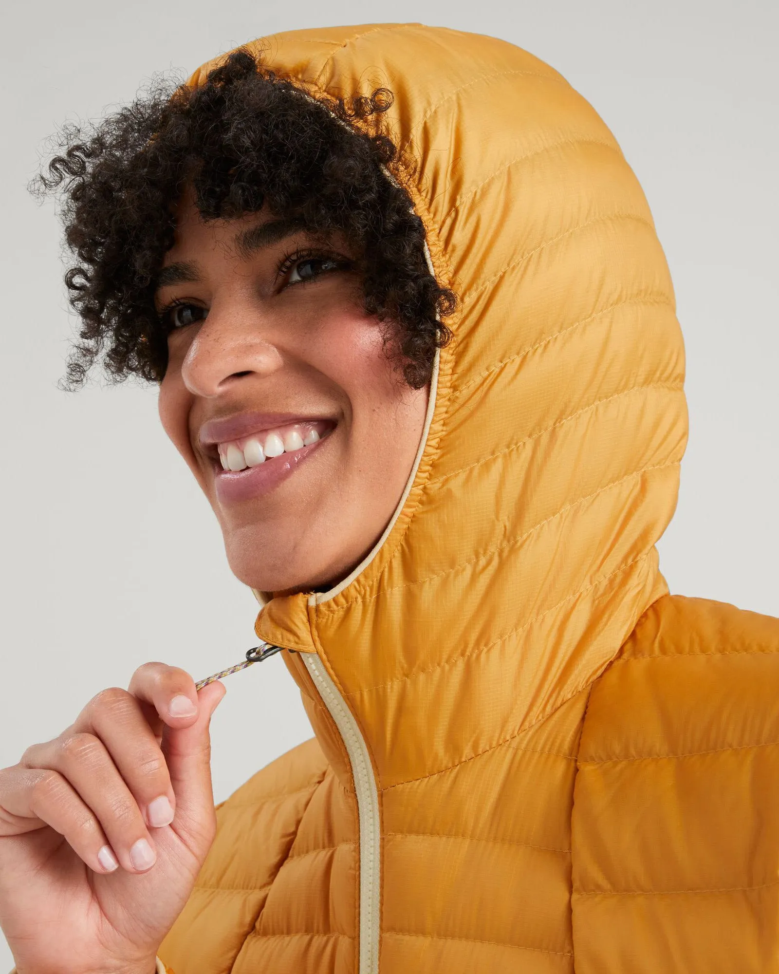 Women's Heli R Hooded Down Jacket - Mustard Yellow